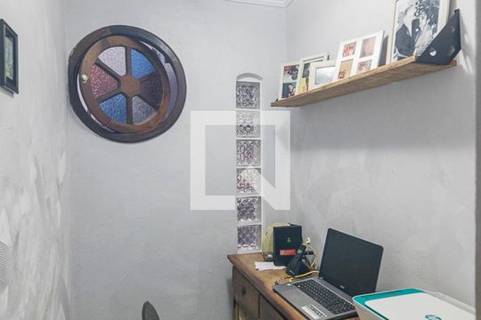 Escritório de casa à venda com 3 quartos, 219m² em Jardim Stetel, Santo André