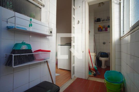 Área de Serviço de apartamento para alugar com 5 quartos, 159m² em Independência, Porto Alegre