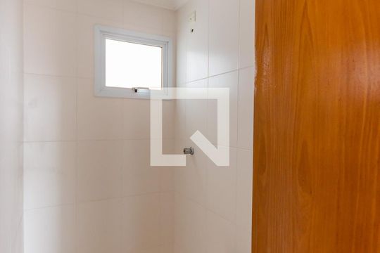 Banheiro de apartamento à venda com 2 quartos, 100m² em Parque Novo Oratório, Santo André
