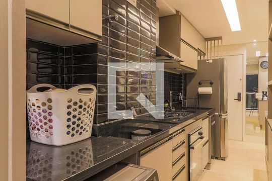 Área de Serviço de apartamento para alugar com 2 quartos, 69m² em Jardim Dom Bosco, São Paulo