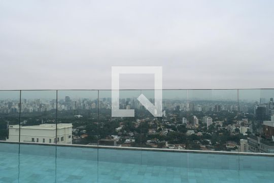 Vista da piscina de apartamento para alugar com 2 quartos, 97m² em Cerqueira César, São Paulo
