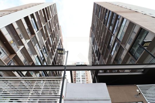 Fachada de apartamento para alugar com 1 quarto, 29m² em Água Branca, São Paulo