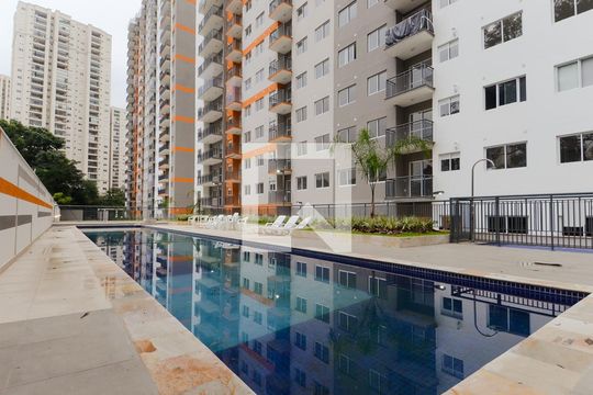 Área comum - Piscina de apartamento à venda com 2 quartos, 58m² em Picanço, Guarulhos