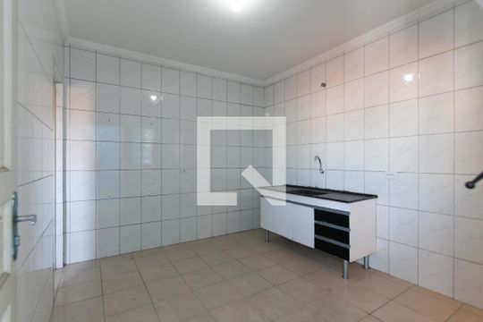Cozinha de casa para alugar com 1 quarto, 50m² em Cidade São Miguel, São Paulo