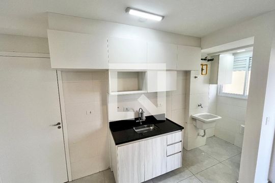 Sala/Cozinha de apartamento para alugar com 2 quartos, 42m² em Parada Inglesa, São Paulo
