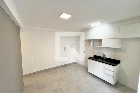 Sala/Cozinha de apartamento para alugar com 2 quartos, 42m² em Parada Inglesa, São Paulo