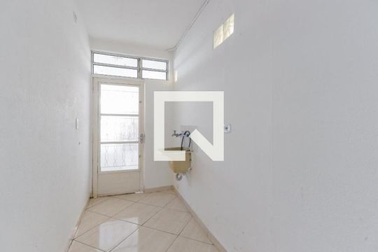 Área de Serviço 2 de casa à venda com 3 quartos, 600m² em Vila Ede, São Paulo