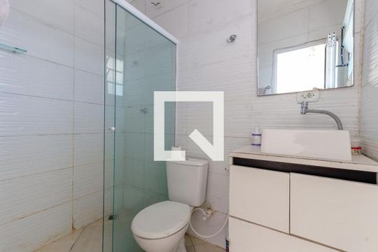 Banheiro da Suíte de casa à venda com 3 quartos, 600m² em Vila Ede, São Paulo