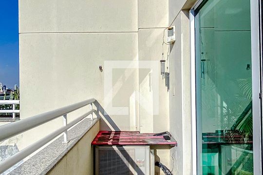 Varanda de apartamento à venda com 2 quartos, 132m² em Jardim Analia Franco, São Paulo