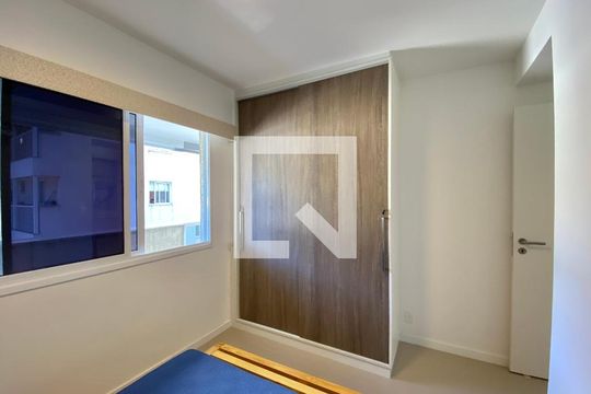 Quarto 1 de apartamento à venda com 3 quartos, 97m² em Botafogo, Rio de Janeiro