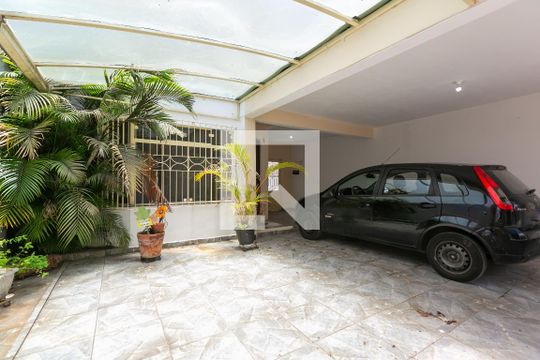 Garagem  de casa para alugar com 4 quartos, 490m² em Vila Barbosa, São Paulo