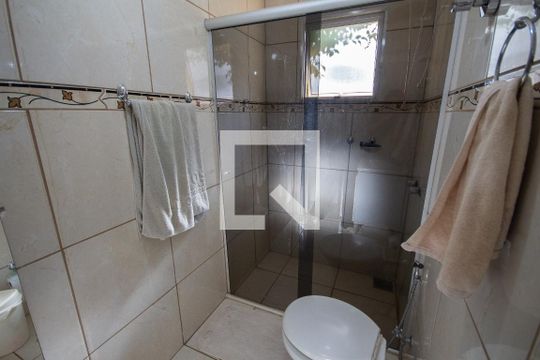 Banheiro da Suíte 1 de casa para alugar com 3 quartos, 140m² em Santa Cruz do Jose Jacques, Ribeirão Preto