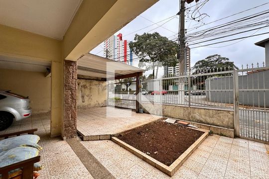 Garagem de casa à venda com 3 quartos, 247m² em Vila Assunção, Santo André