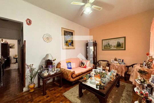 Casa à venda com 3 quartos, 247m² em Vila Assunção, Santo André
