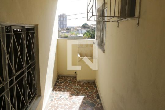 Área de Serviço de apartamento para alugar com 2 quartos, 50m² em Centro, Nova Iguaçu