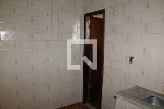 Cozinha de apartamento para alugar com 2 quartos, 50m² em Centro, Nova Iguaçu