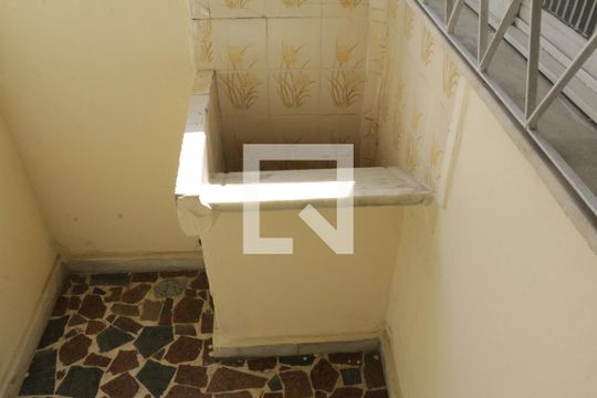 Área de Serviço de apartamento para alugar com 2 quartos, 50m² em Centro, Nova Iguaçu