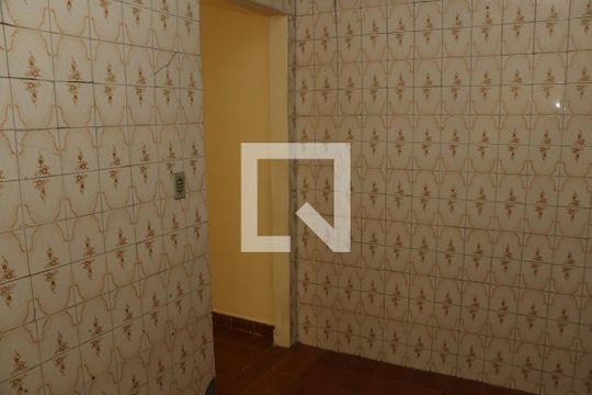 Cozinha de apartamento para alugar com 2 quartos, 50m² em Centro, Nova Iguaçu