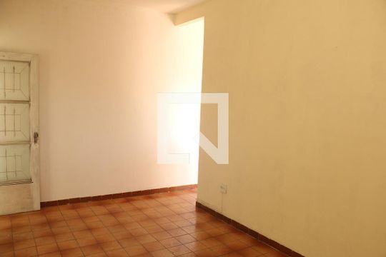 Sala de apartamento para alugar com 2 quartos, 60m² em Centro, Nova Iguaçu