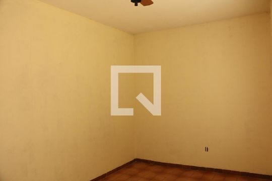 Sala de apartamento para alugar com 2 quartos, 60m² em Centro, Nova Iguaçu