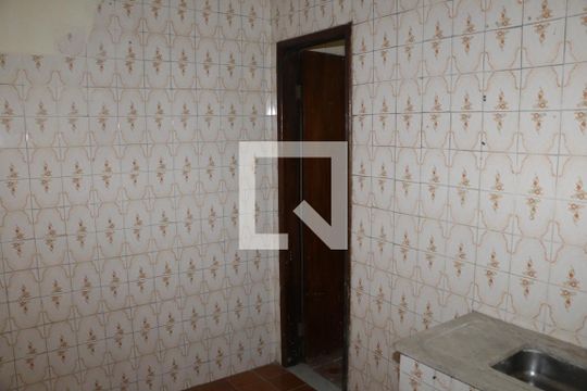 Cozinha de apartamento para alugar com 1 quarto, 29m² em Centro, Nova Iguaçu
