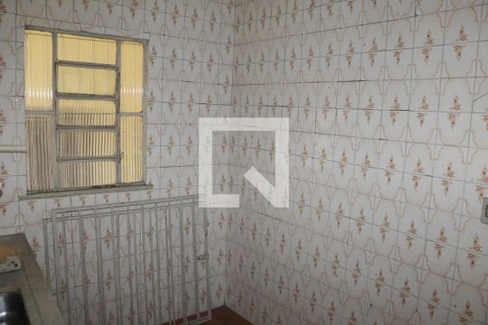 Cozinha de apartamento para alugar com 1 quarto, 29m² em Centro, Nova Iguaçu