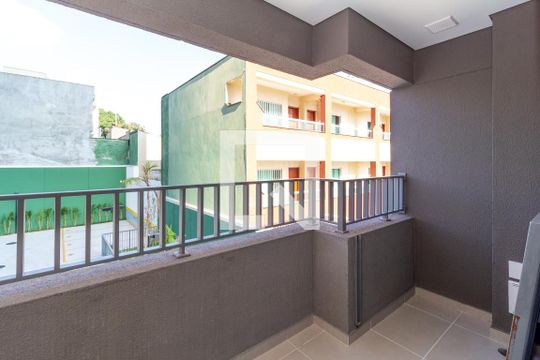 Varanda de kitnet/studio à venda com 1 quarto, 28m² em Chácara Seis de Outubro, São Paulo