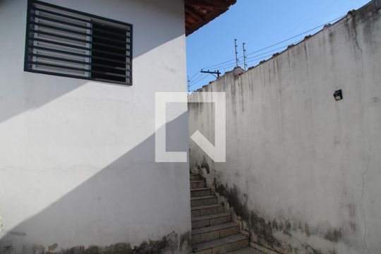Garagem 02 de casa para alugar com 2 quartos, 80m² em Parque Jurema, Guarulhos