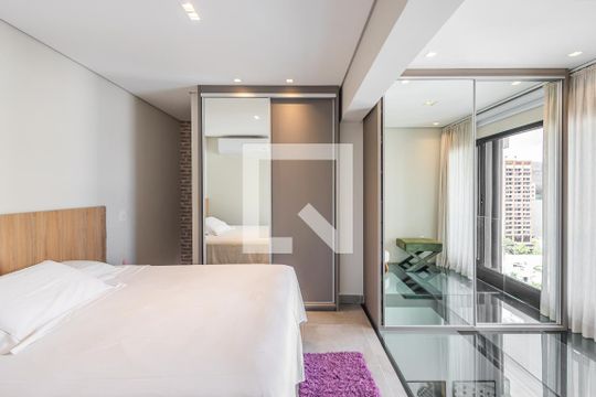 Suíte de apartamento para alugar com 1 quarto, 50m² em Pinheiros, São Paulo