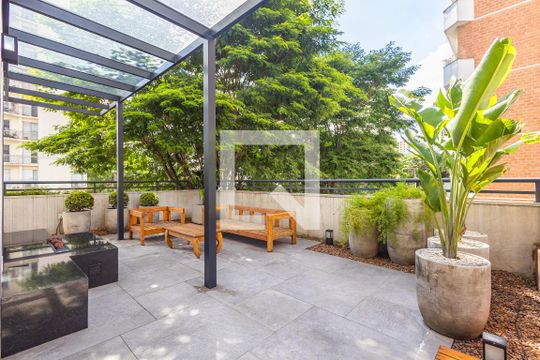 Área comum de apartamento para alugar com 1 quarto, 50m² em Pinheiros, São Paulo