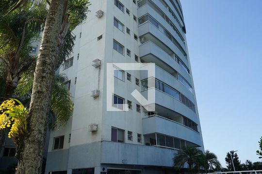 Fachada de apartamento à venda com 3 quartos, 118m² em Jacarepaguá, Rio de Janeiro