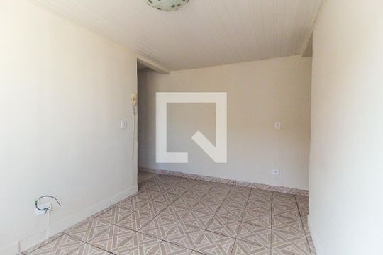 Sala de apartamento para alugar com 2 quartos, 40m² em Vila Jacuí, São Paulo