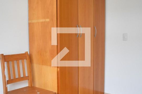 Quarto 2 de apartamento para alugar com 2 quartos, 40m² em Campo Comprido, Curitiba