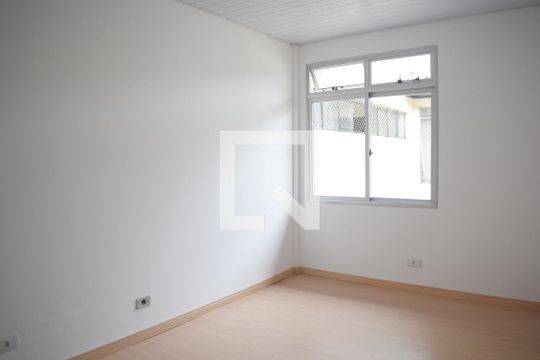 Sala de apartamento para alugar com 2 quartos, 40m² em Campo Comprido, Curitiba