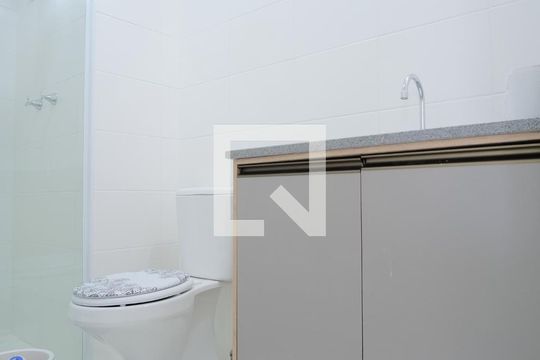 Banheiro de apartamento à venda com 1 quarto, 31m² em Penha de França, São Paulo