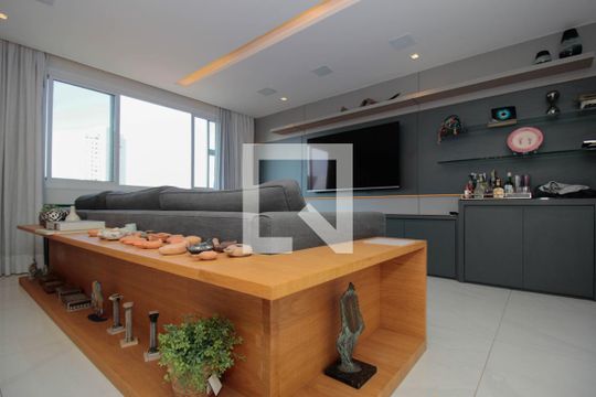 Sala de apartamento à venda com 3 quartos, 165m² em Perdizes, São Paulo