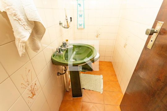 Lavabo de casa à venda com 2 quartos, 182m² em Conceição, Diadema