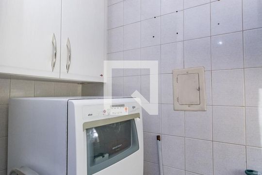 Área de Serviço de apartamento para alugar com 3 quartos, 63m² em Betânia, Belo Horizonte