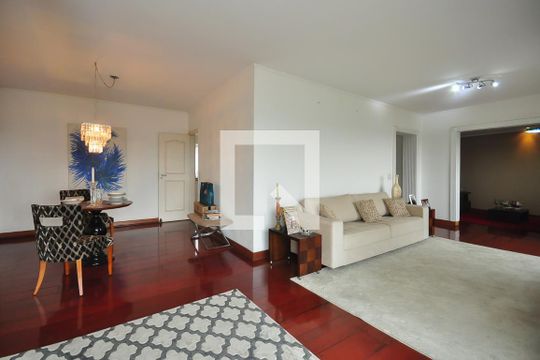 Apartamento à venda com 3 quartos, 180m² em Fazenda Morumbi, São Paulo