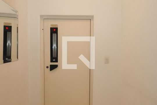 Hall Privativo de apartamento à venda com 3 quartos, 180m² em Fazenda Morumbi, São Paulo