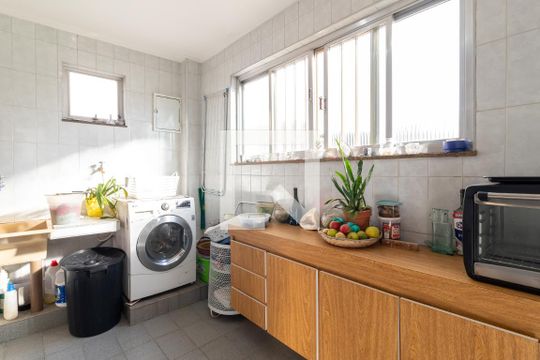 Área de Serviço de casa à venda com 3 quartos, 222m² em Vila Ester (zona Norte), São Paulo