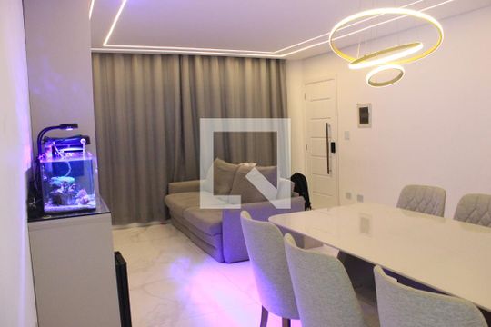 Sala de casa à venda com 3 quartos, 200m² em Vila Maranduba, Guarulhos