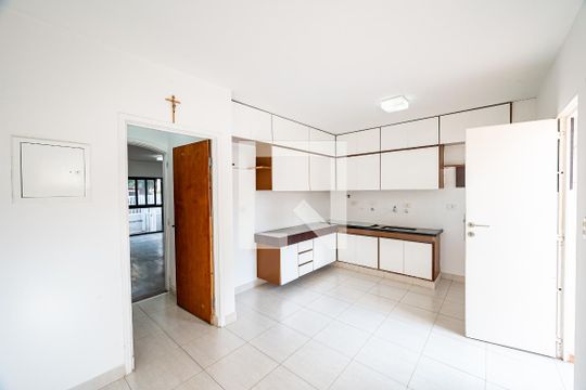 Cozinha de casa à venda com 3 quartos, 140m² em Vila Mascote, São Paulo