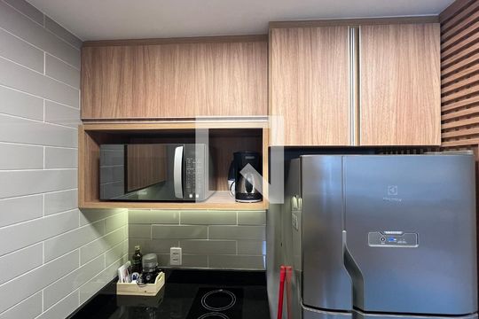 Cozinha de apartamento à venda com 1 quarto, 41m² em Pinheiros, São Paulo