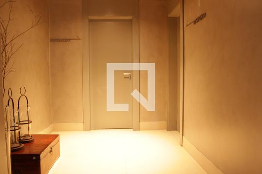 Salas de Massagem de apartamento à venda com 1 quarto, 41m² em Pinheiros, São Paulo