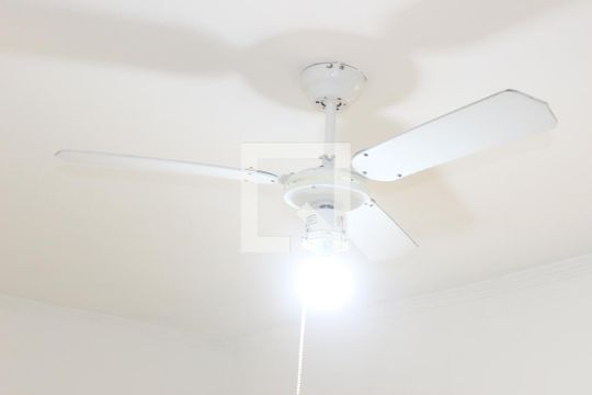 Sala/Quarto de casa para alugar com 1 quarto, 60m² em Catiapoa, São Vicente