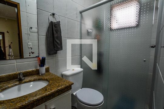 Banheiro da Suíte de apartamento à venda com 2 quartos, 75m² em Vila Homero Thon, Santo André