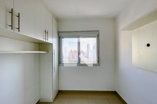 Quarto 2 de apartamento para alugar com 2 quartos, 57m² em Brás, São Paulo