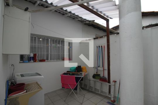 Quintal de casa à venda com 2 quartos, 200m² em Cidade Dutra, São Paulo