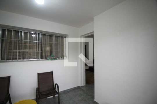 Varanda de casa à venda com 2 quartos, 200m² em Cidade Dutra, São Paulo